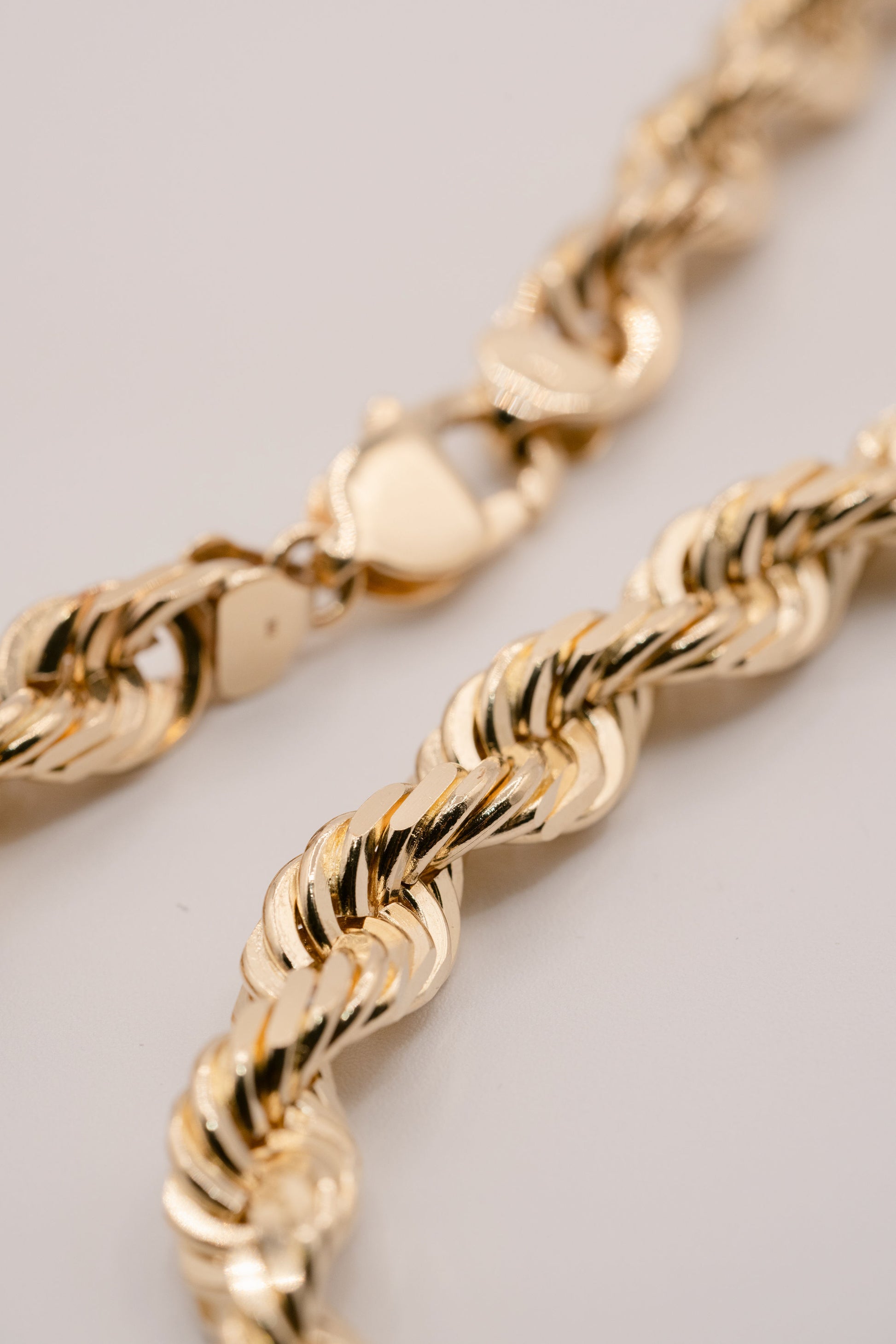 Yellow gold rope chain