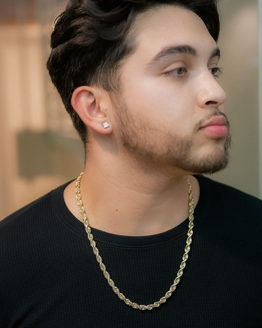 Man Wearing Diamond Cut Gold Rope Chain 11