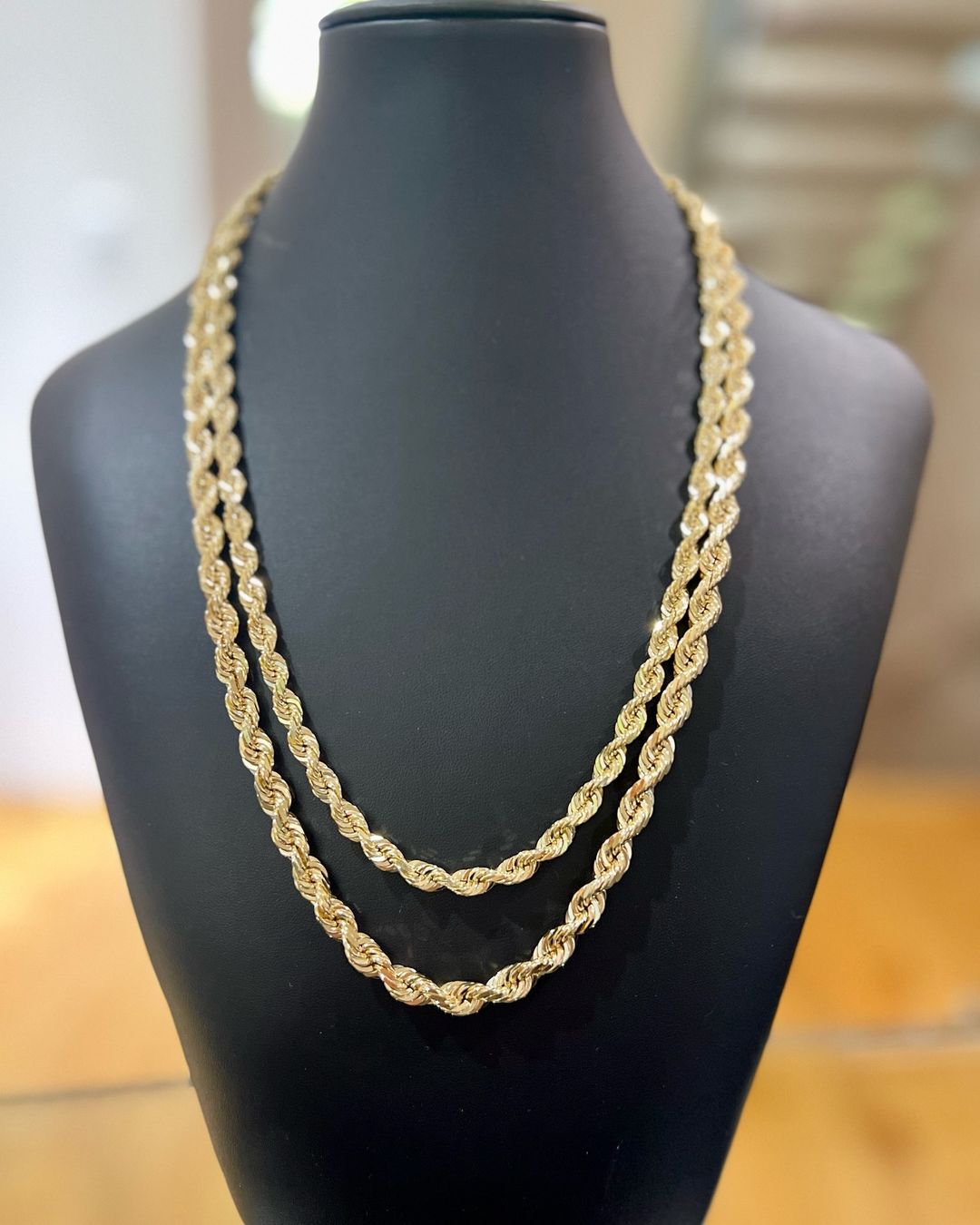 men yellow gold rope chain